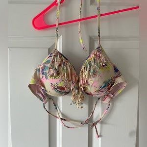 Victoria’s Secret bikini top